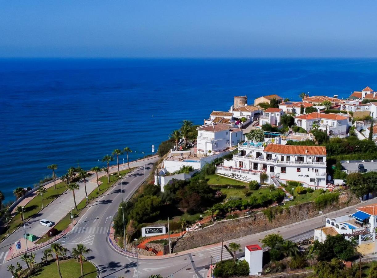 Avalon Guest house 2*